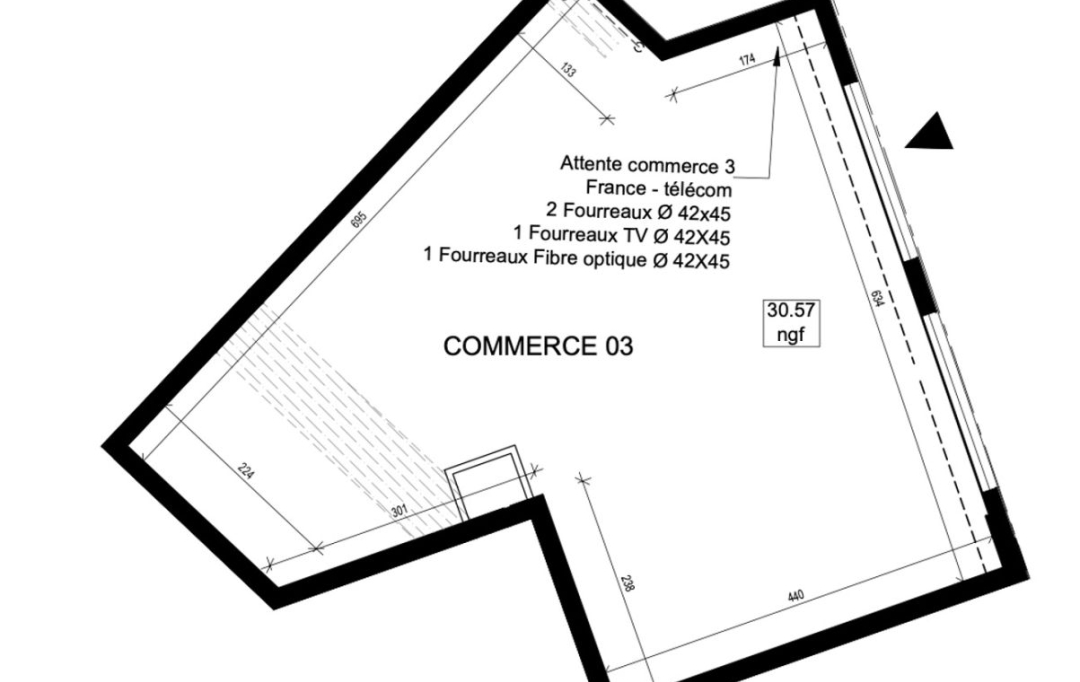 CONSULTIA IMMOBILIER : Local / Bureau | PUTEAUX (92800) | 40 m2 | 2 717 € 